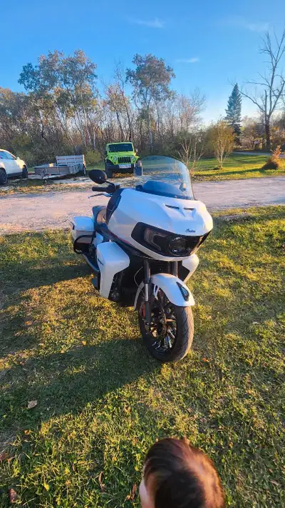 2023 Indian Pursuit Dark Horse Premium Icon 29000kms Siouxcide Chopers 16" ape hangers Indian Premiu...