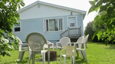 Spacious 3 bedroom cottage to rent by Parlee Beach!, View more