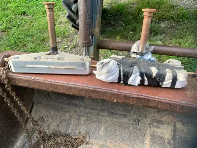 These custom triple trees are in used condition, featuring a heavy-duty aluminum construction with i...