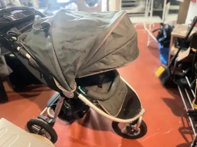 Bumbleride stroller, View more