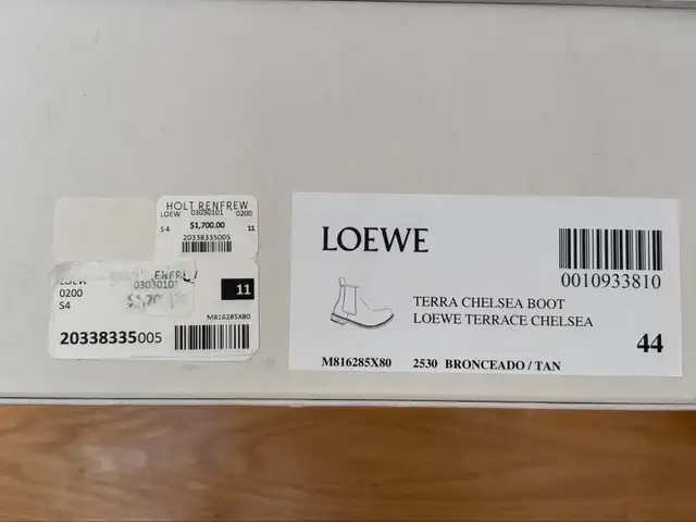 Loewe Terra Chelsea Boots US11 (EU44) in Men's Shoes in Markham / York Region - Image 6