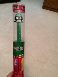 Christmas Penguin Pez Dispenser with Pez Refills