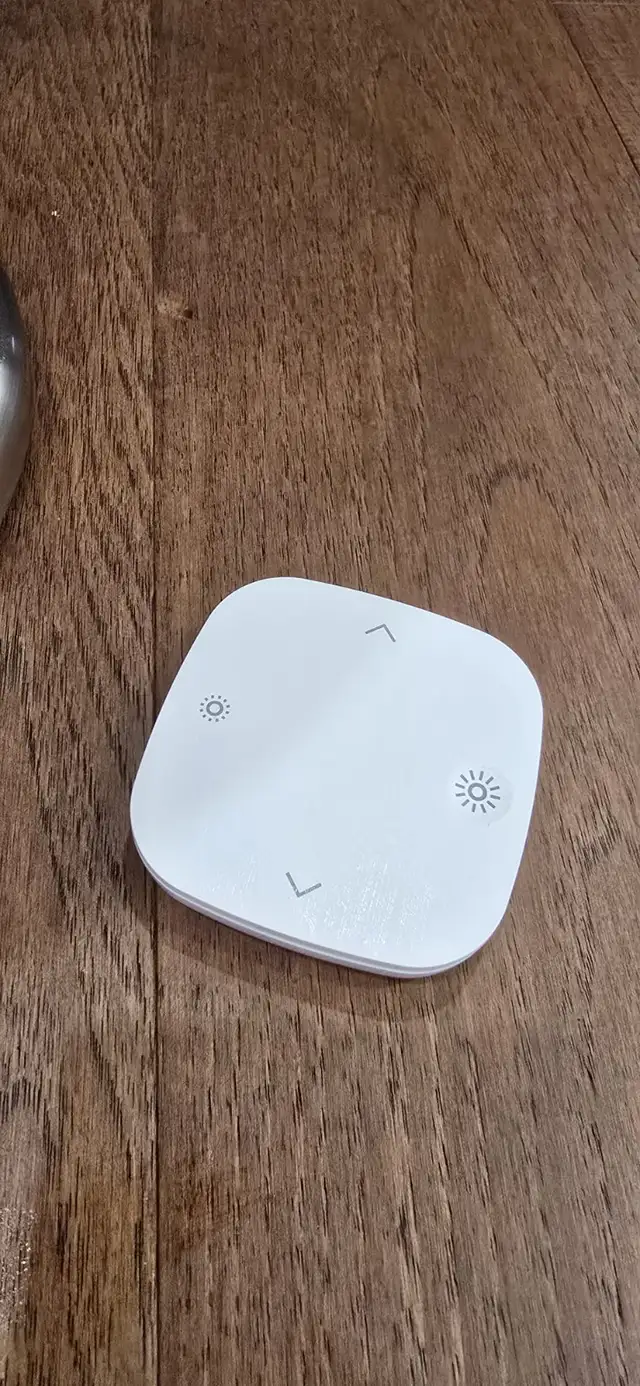 IKEA Table Lamp Nickel Plated Changing Color + Remote Control in Indoor Lighting & Fans in Markham / York Region - Image 6