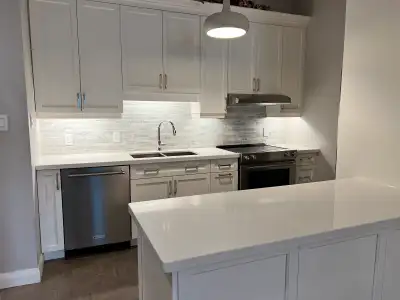 Beautiful 1 Bedroom Apartment - Orangeville