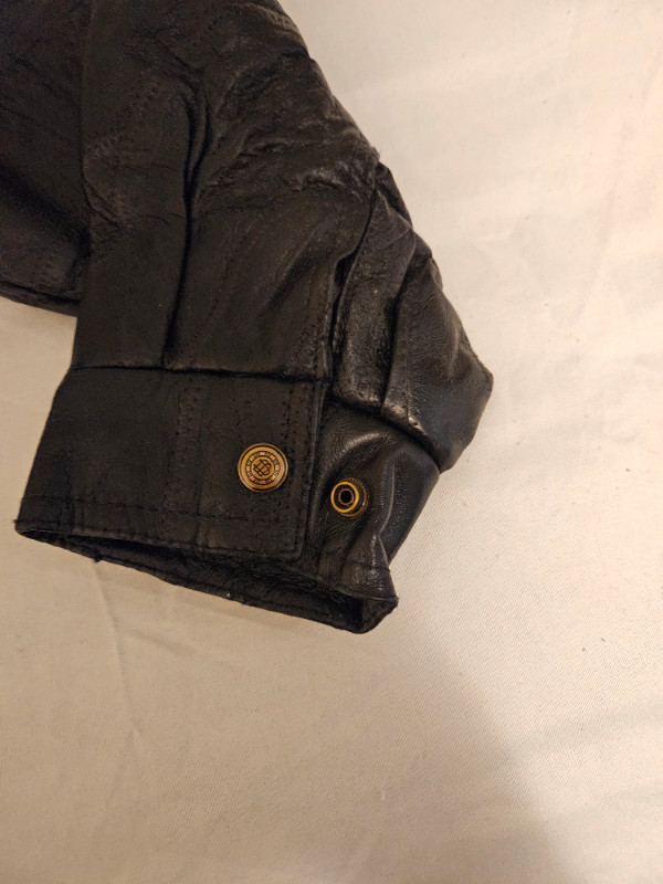 Authentic 60th Anniversary D-Day Leather Bomber Jacket in Men's in Delta/Surrey/Langley - Image 3