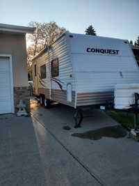 2011 Conquest Gulf Stream camper for $9000