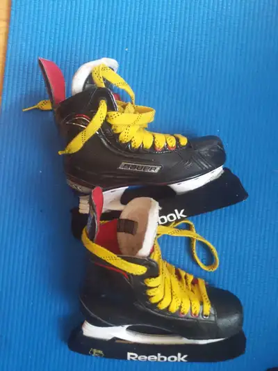 Bauer Youth Hockey Skates – US Size 3, View more