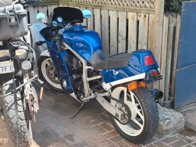 Has new CLEAR STOCK WINDSRCEEN and SINGLE SEAT COWL included. Starts. Erratic idle and rev. Need car...