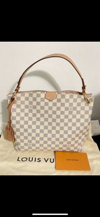 Authentic Louis Vuitton Graceful pm