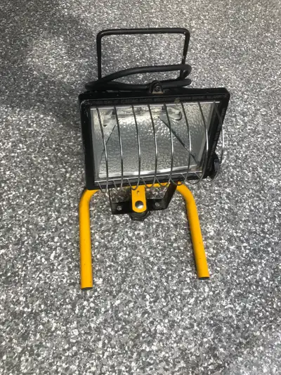 Lampe de travail Halogène 500w, View more