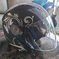 Motorcycle Helmet Ladies' – GMax Purple Butterflies/ Size XS $65