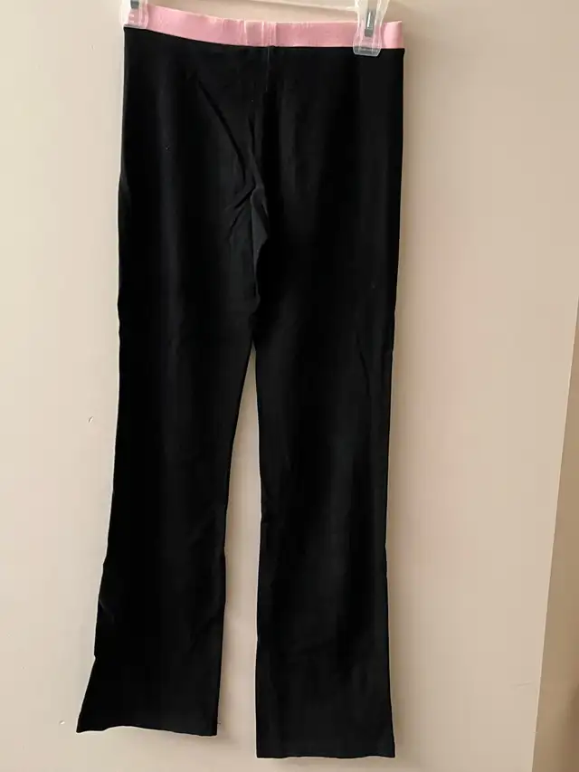 Black with Pink Waistband Pants in Women's - Bottoms in Delta/Surrey/Langley - Image 4