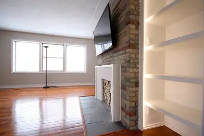 2-bd apartment for rent in Cherryhill, available September 1st
