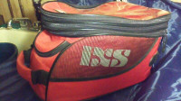 IXS motorcycle tank bag/travel bag with expandable top