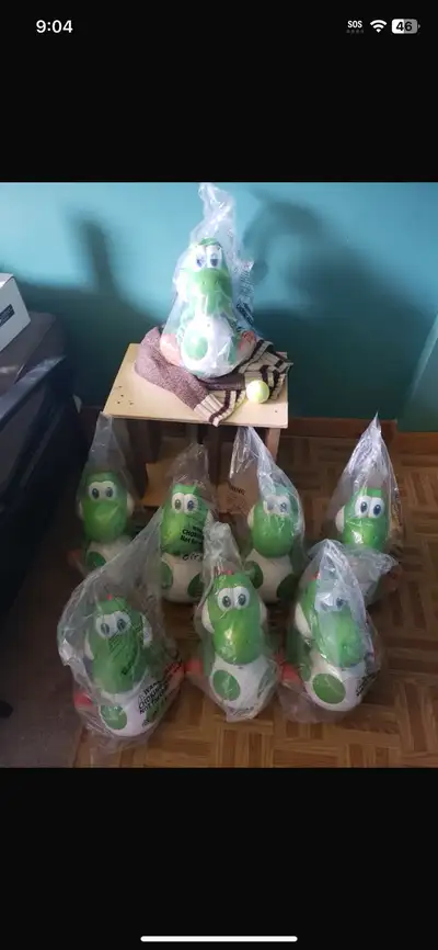 YOSHI POPCORN BUCKETS NEW, View more