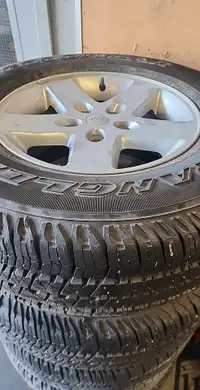 5pc 225/75/17 Jeep wrangler aluminum wheels and tires