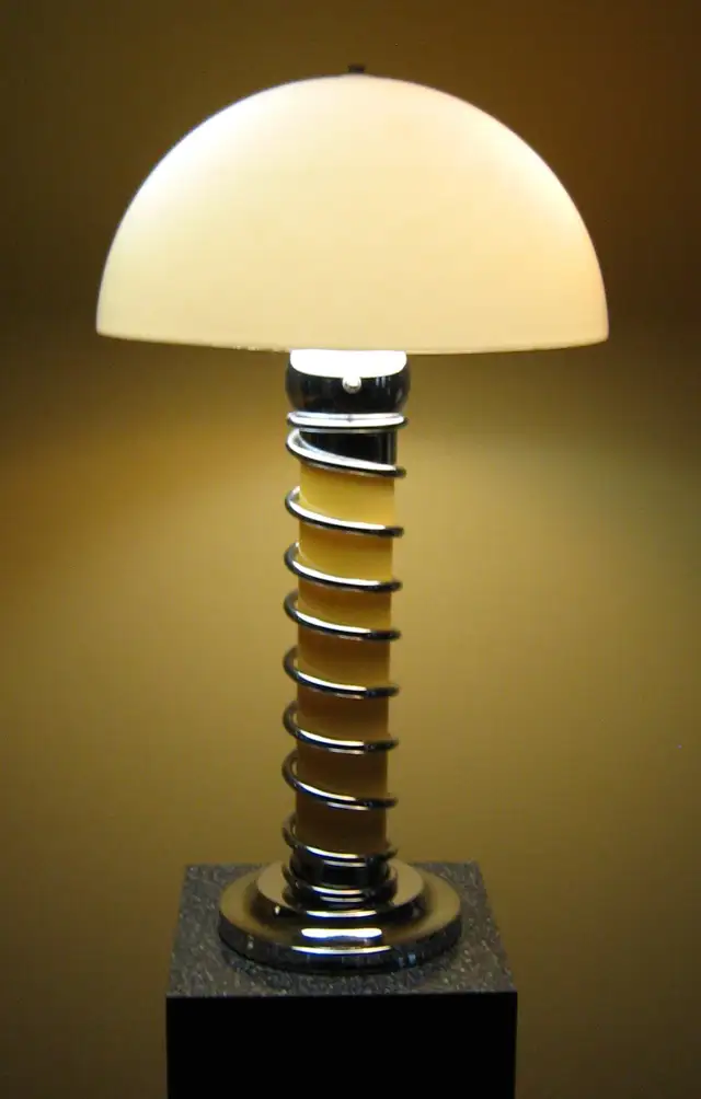 VINTAGE MCM ARTISAN SCULPTURAL  CHROME COIL SPRING MUSHROOM LAMP in Indoor Lighting & Fans in City of Toronto - Image 8