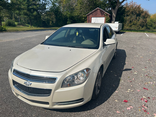 Chevrolet malibu 2011 dans Autos et camions  à Lanaudière - Image 2