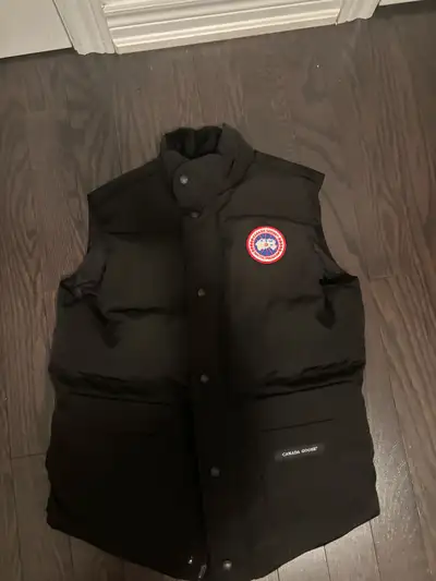 Canada goose vest, View more