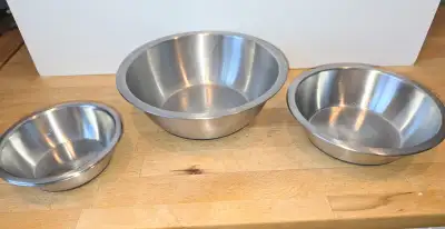 3 IKEA non slip Stainless Steel Pet Bowls. $15.00 for all 3., View more