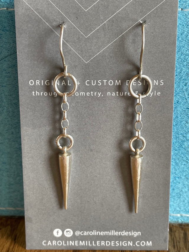 Gorgeous Sterling Silver CAROLINE MILLER Pendulum Earrings in Jewellery & Watches in Calgary