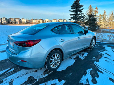 2017 Mazda 3 GS - Single Owner, 84,000 km, Well-Maintained