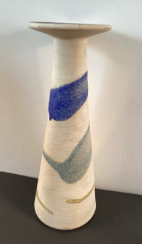 Signed Handmade "ALFADOM STONEWARE" Pottery Vase Dominican Rep.