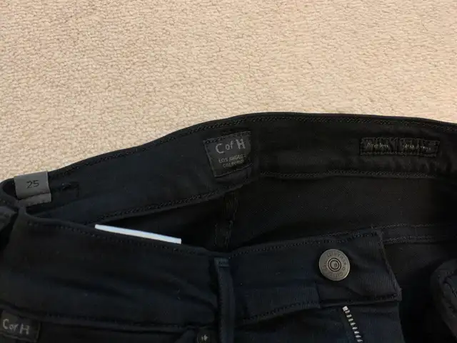 Citizens of Humanity Jeans Avedon (Ultra) Skinny in Size 25 in Women's - Bottoms in City of Toronto - Image 5