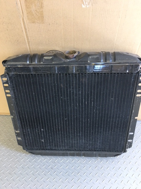 PRICE DROPPED  Mustang Radiator 1967-70  with 6 Cyl 200 Engine. in Other Parts & Accessories in Napanee