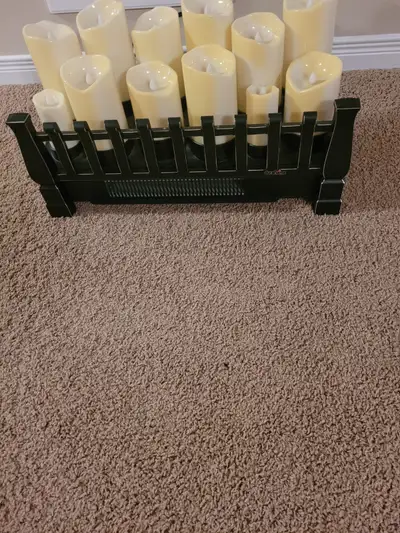 PRICE REDUCTION BY 30% Indoor Duraflame Electric Fireplace with Heater. 1500 watts. Remote control....