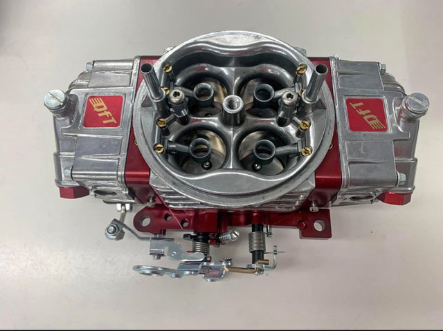 Q950 cfm Quickfuel Race Carburator  in Engine & Engine Parts in Grande Prairie
