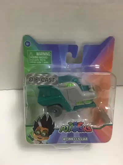 die cast pj masks Romeo lab