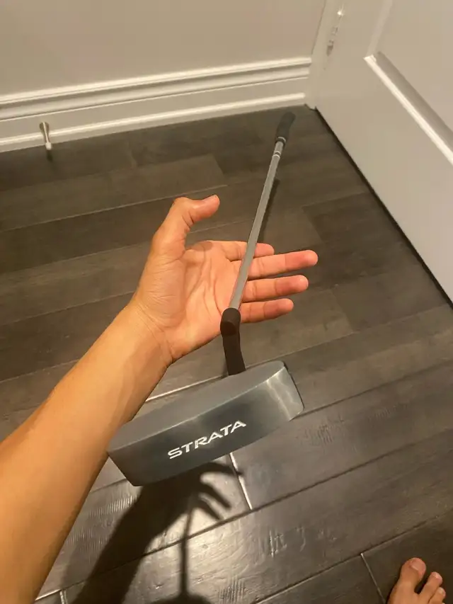 Strata Golf Putter by Calloway in Golf in Markham / York Region - Image 3