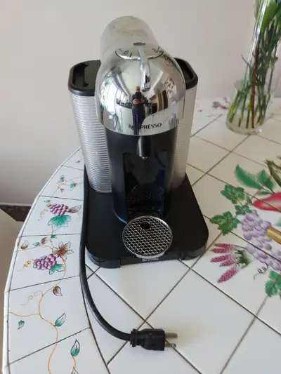 NESPRESSO VERTUO COFFEE MACHINE IN WORKING CONDITION, View more