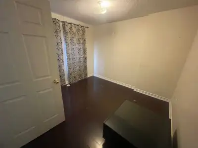 1 Bedroom Apartment, perfect starter home for new couples/ Students/ Woking ladies. SDM, No Frills,...