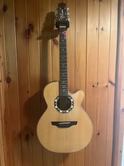 Takamine EAC48C Santa Fe – ÉTAT NEUF – Japon – Étui rigide, View more