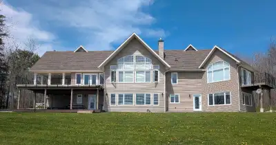 Beautiful French River walk out 1 bedroom apartment for rent. Includes large laundry room with ample...