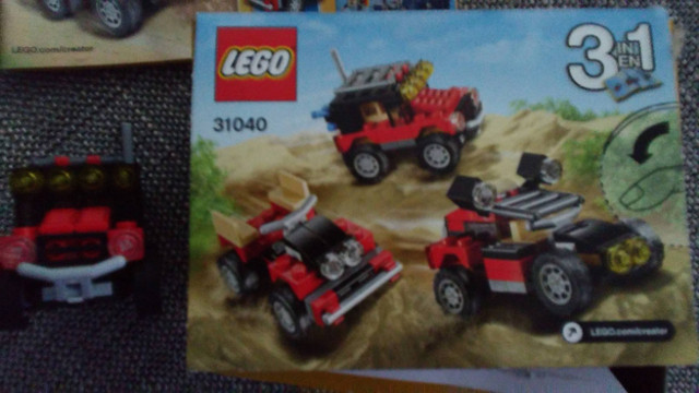 Lego Creator 3-En-1 Desert Racer 31040 dans Jouets et jeux  à Longueuil/Rive Sud - Image 3