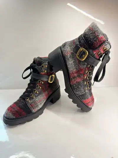 Tod’s Wool Hiking Boots – Women’s EU 38.5 / US 8, View more