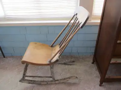 Antique 19c American/New England rocking chair. Partly restored. Good condition with normal aging. F...