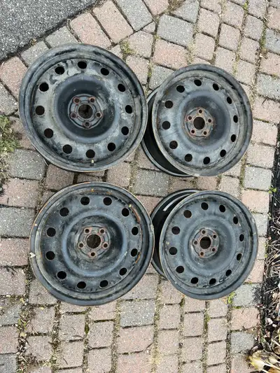 Set of 4 rims for sale. Were previously used with P225/60R17 tires on a Subaru Crosstrek.