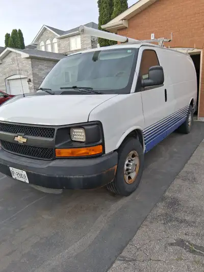 Comes with racking, ladder rack, trailer hitch with 4 pin, seat covers. Needs brakes