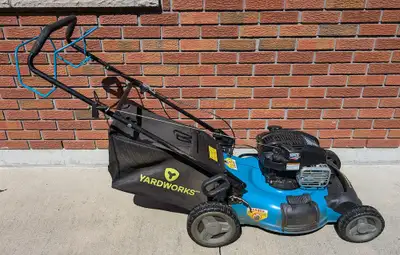 Lawn mower 21" self propelled, walk behind gas driven, Yardworks, View more
