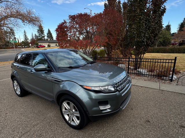 Immaculate 2015 Range Rover Evoque, Turbo Charged in Cars & Trucks in Red Deer