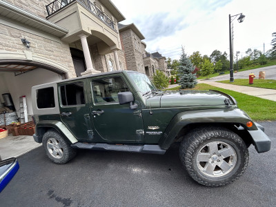 2009 Jeep Wrangler Sahara Unlimited - 4 Door