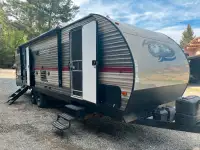 2018 Forest River Cherokee Limited 264 DBH - $27,500 OBO