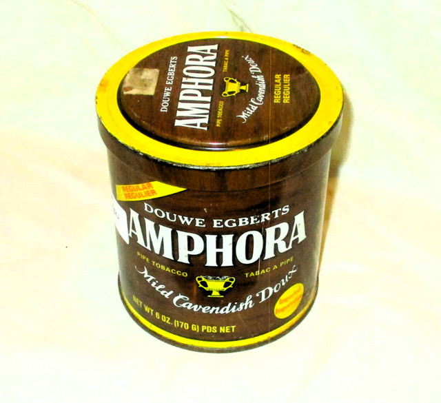 Vintage DOUWE EGBERTS AMPHORA 6 oz. Brown Pipe Tobacco Tin Hol. in Arts & Collectibles in Belleville