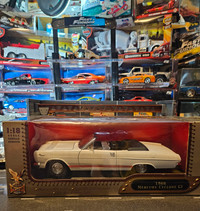 DIECAST CARS & TRUCKS 1:18 MERCURY 