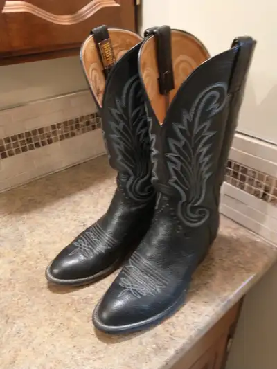 Hondo Bullhide Cowboy Boots 7 1/2 D, View more