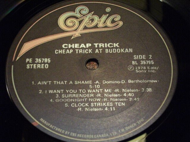 Cheap Thrick - The Guess Who - The Animals - Gary Puckett 4XLP dans CD, DVD et Blu-ray  à Ville de Montréal - Image 3